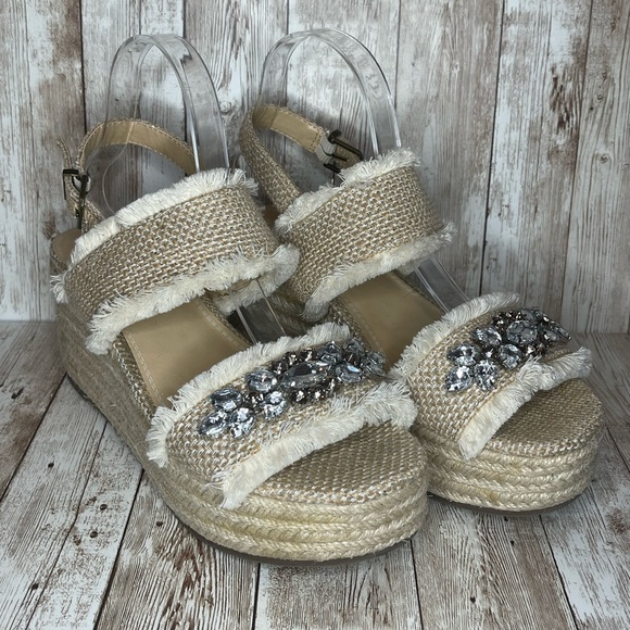 Crown Vintage Wedge - Picture 1 of 5